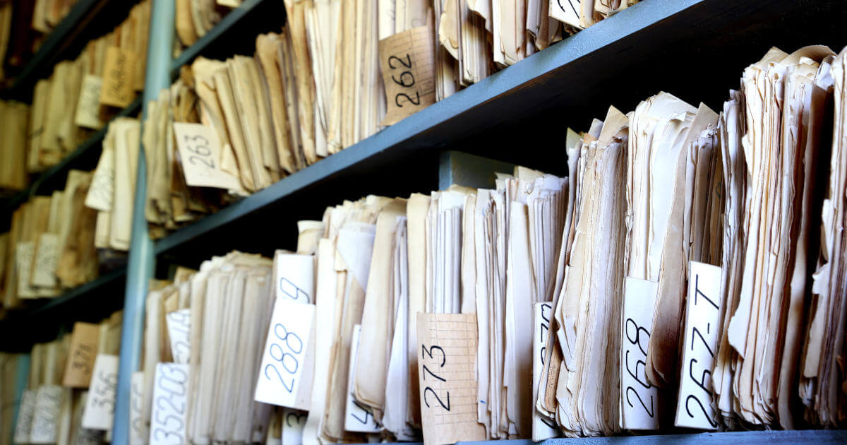 What is file storage? Explanation, Advantages & Disadvantages IONOS UK