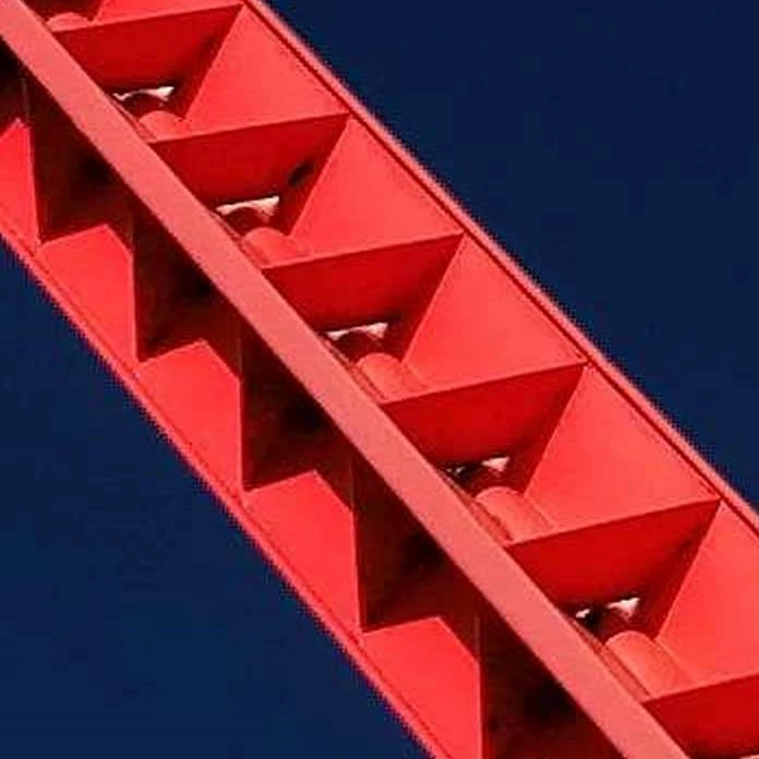 Magnified section with JPG quality setting of 60 Image: Magnified section with JPG quality setting of 60